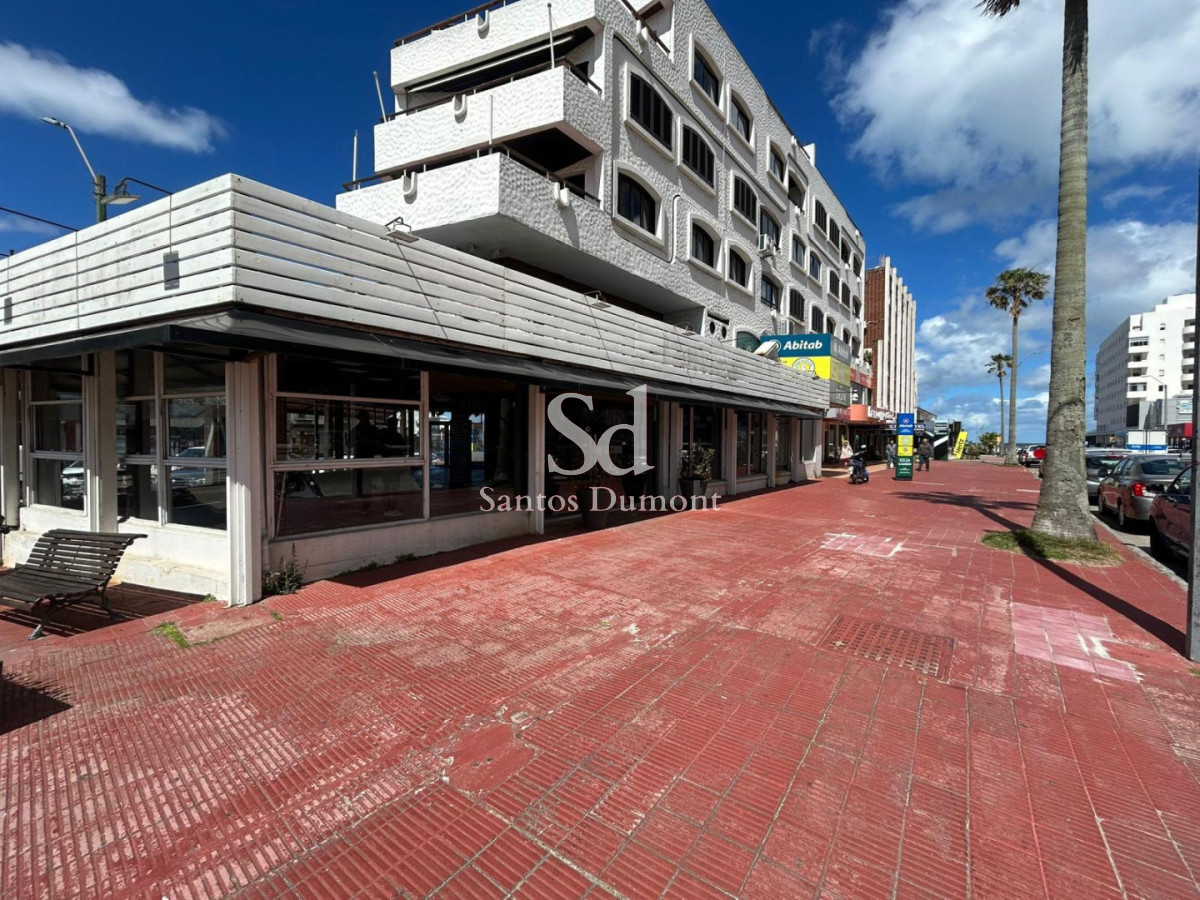 Local Comercial ID.25560 - Alquiler Local Comercial Punta del Este