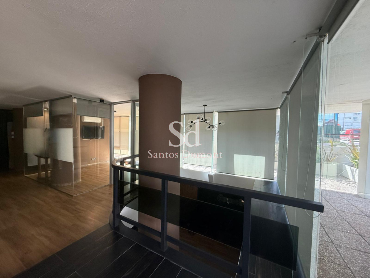 Local Comercial ID.25621 - Venta Local Comercial Punta del Este