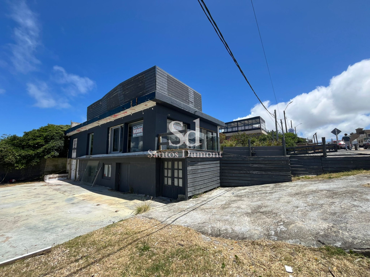 Local Comercial ID.24408 - VENTA - VISTA ESPECTACULAR