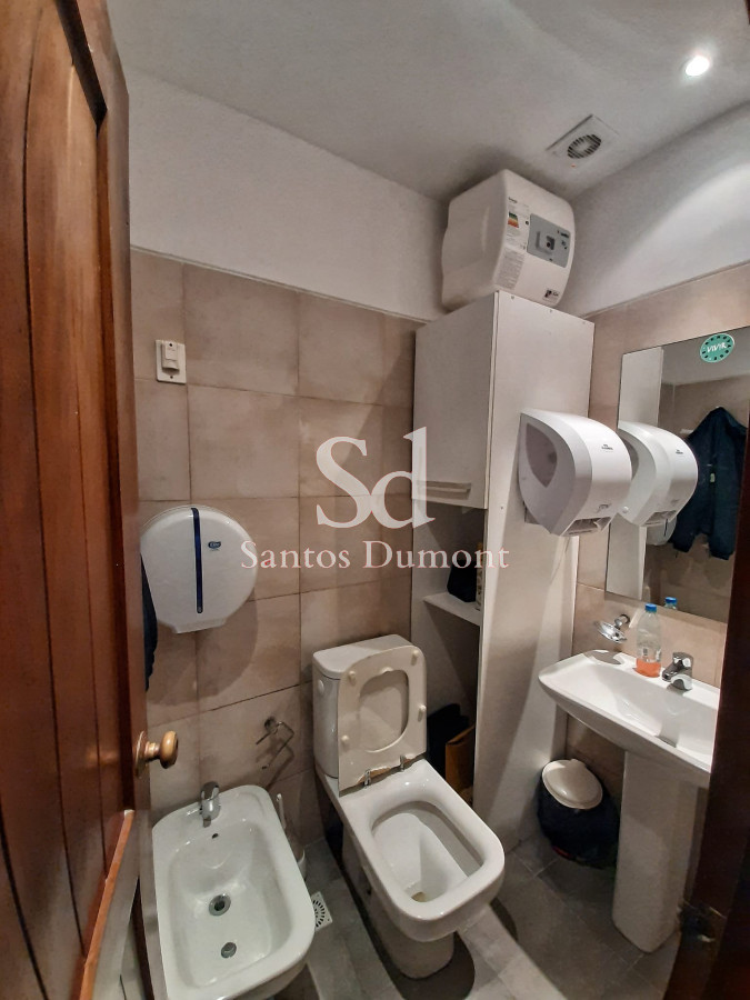 Local Comercial ID.23771 - Local en Punta del Este, Península