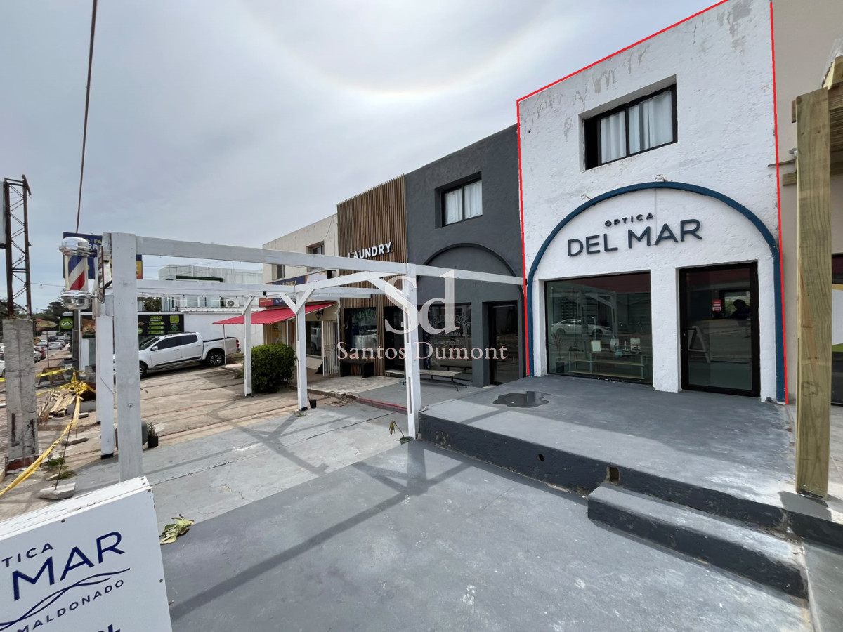 Local Comercial ID.24624 - LA BARRA, LOCAL COMERCIAL SOBRE RUTA 10