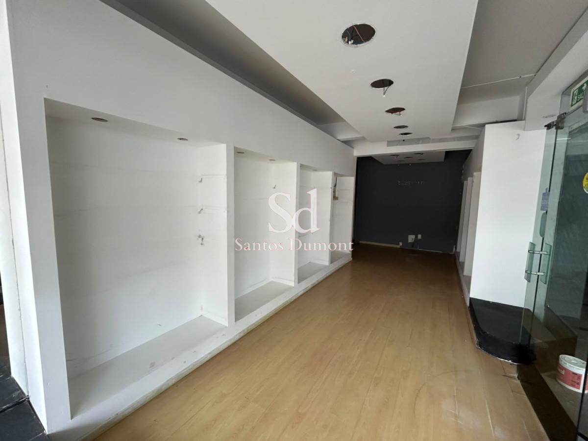 Local Comercial ID.10966 - EN ALQUILER - Local comercial sobre Av. Gorlero, Punta del Este