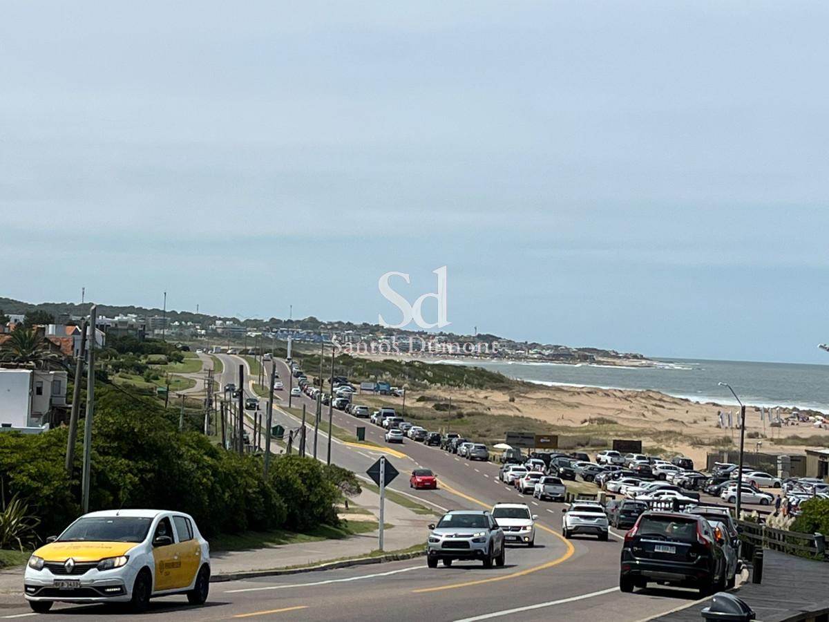 Local Comercial ID.24408 - VENTA - VISTA ESPECTACULAR