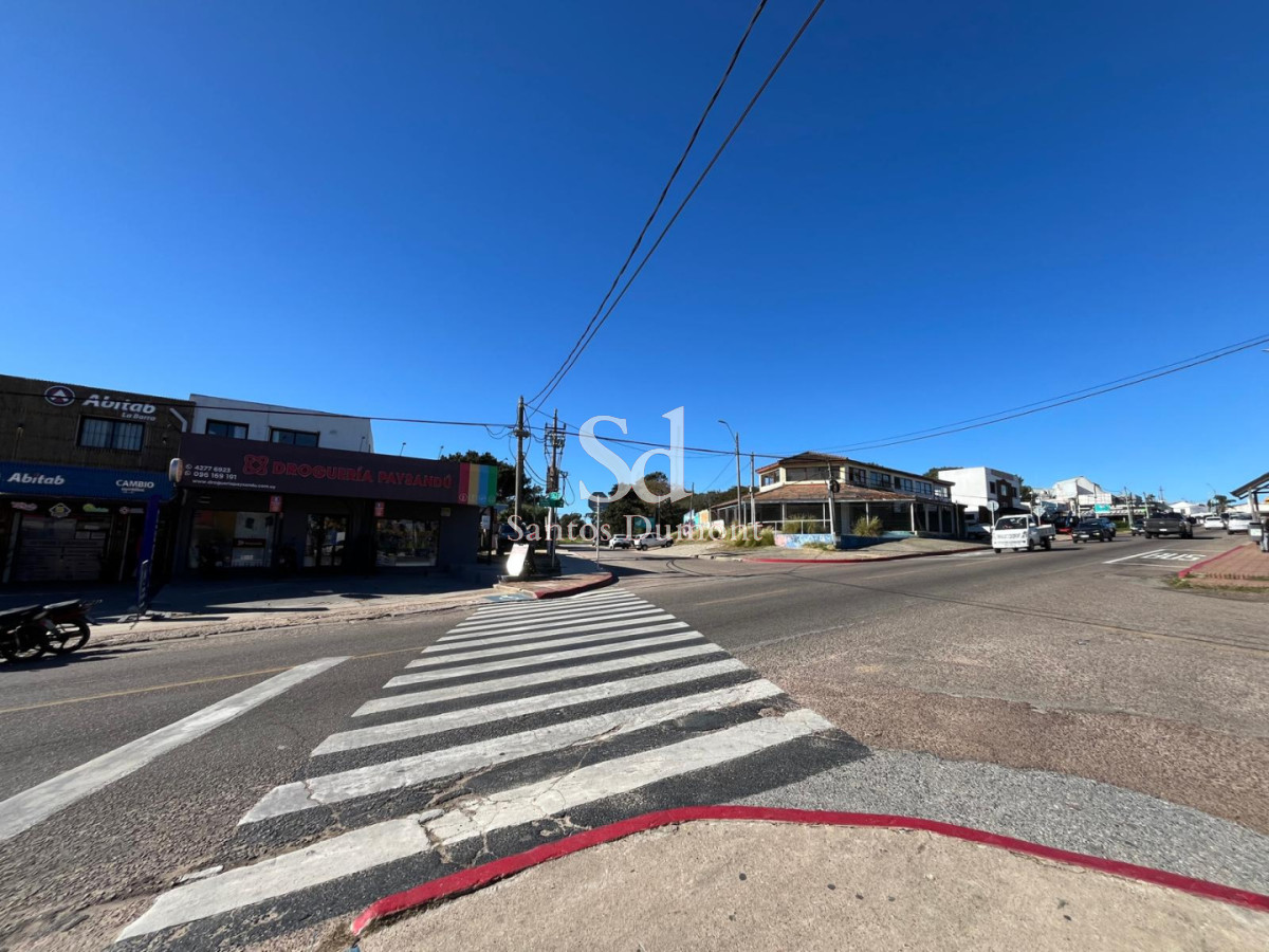 Local Comercial ID.13180 - LOCAL EN VENTA - EXCELENTE UBICACION