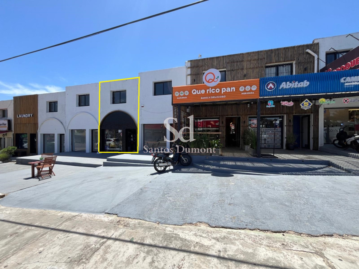 Local Comercial ID.24620 - LOCAL EN LA BARRA  - EXCELENTE UBICACION SOBRE RUTA 10