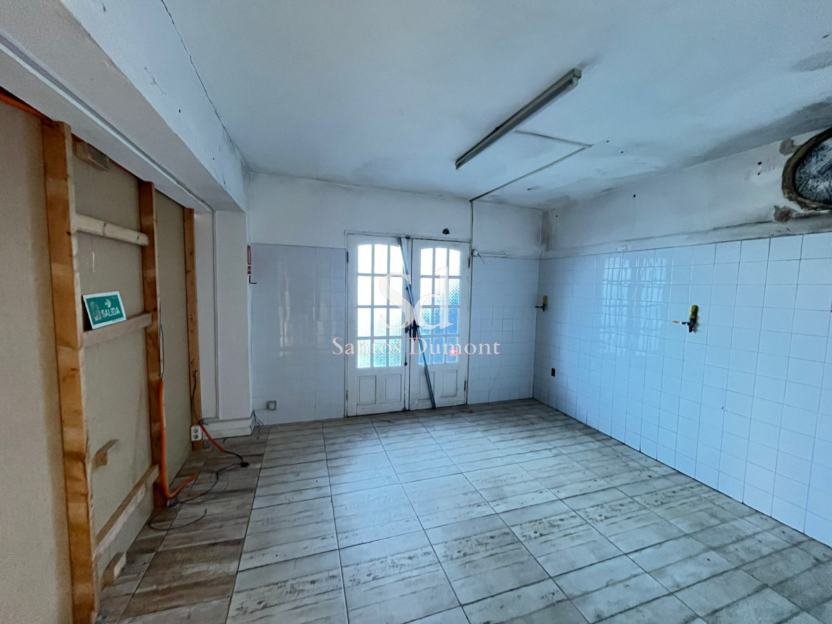 Local Comercial ID.24408 - VENTA - VISTA ESPECTACULAR