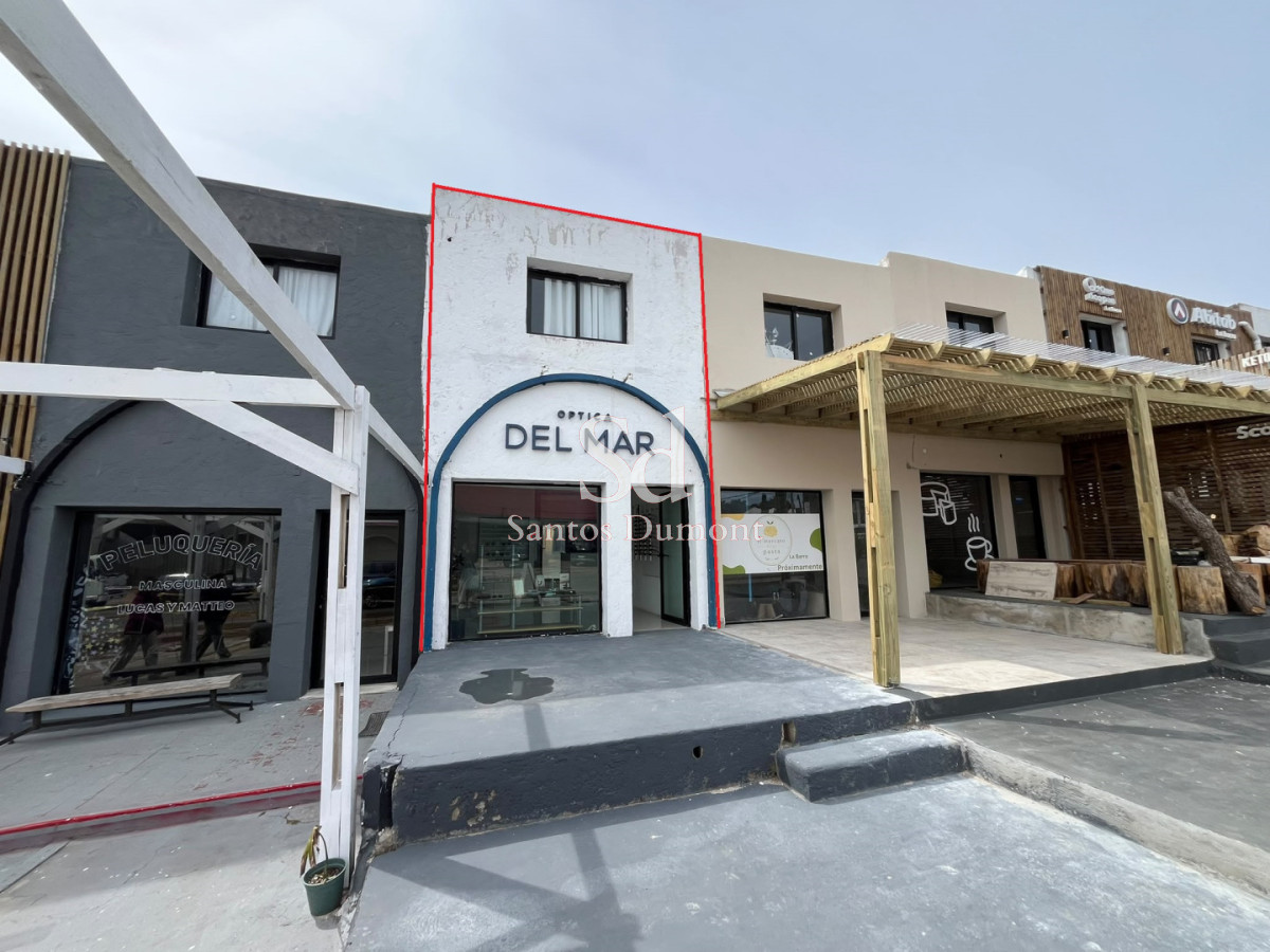 Local Comercial ID.24624 - LA BARRA, LOCAL COMERCIAL SOBRE RUTA 10