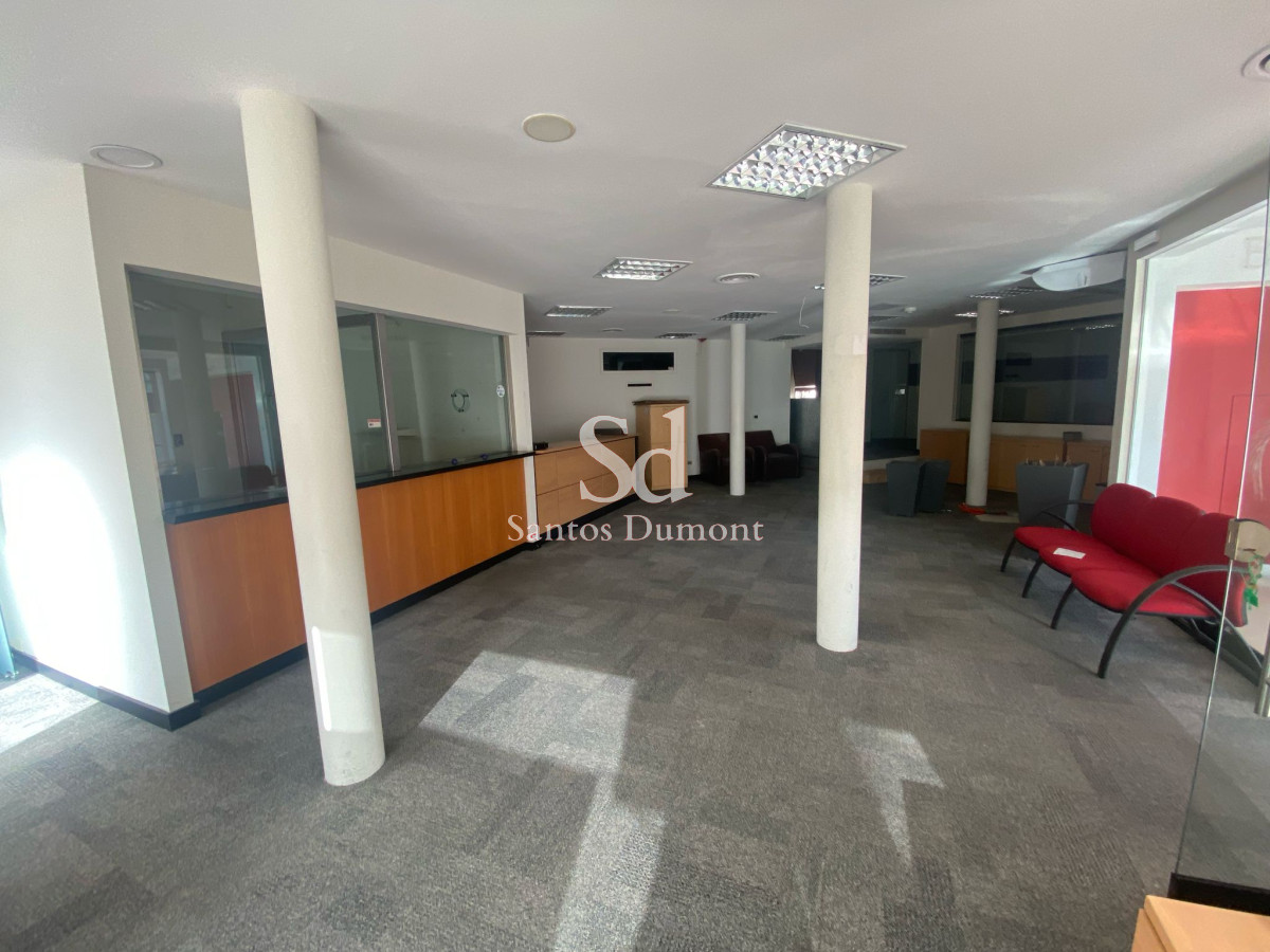 Local Comercial ID.23771 - Local en Punta del Este, Península