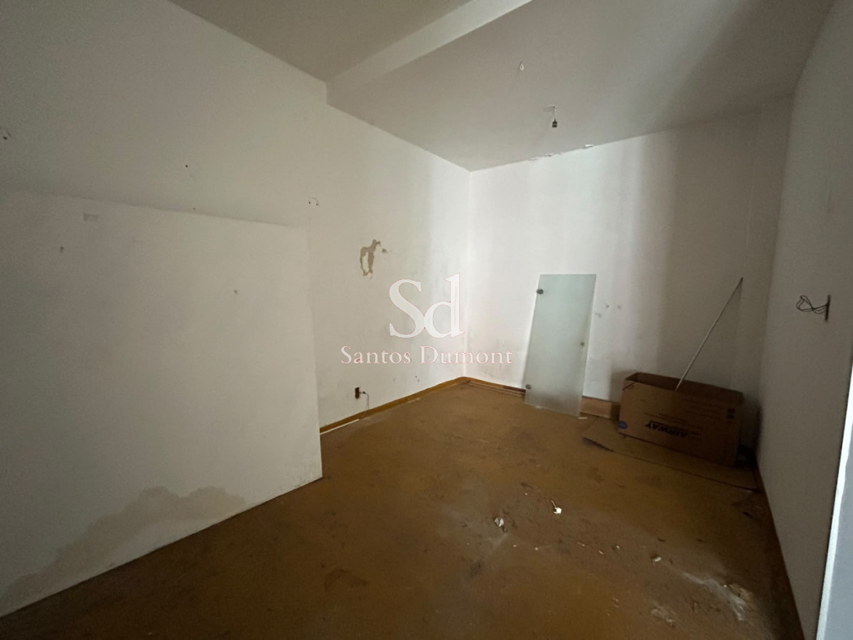 Local Comercial ID.10966 - EN ALQUILER - Local comercial sobre Av. Gorlero, Punta del Este