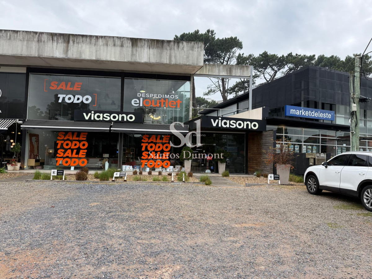 Local Comercial ID.25322 - Local en Punta del Este, Marly