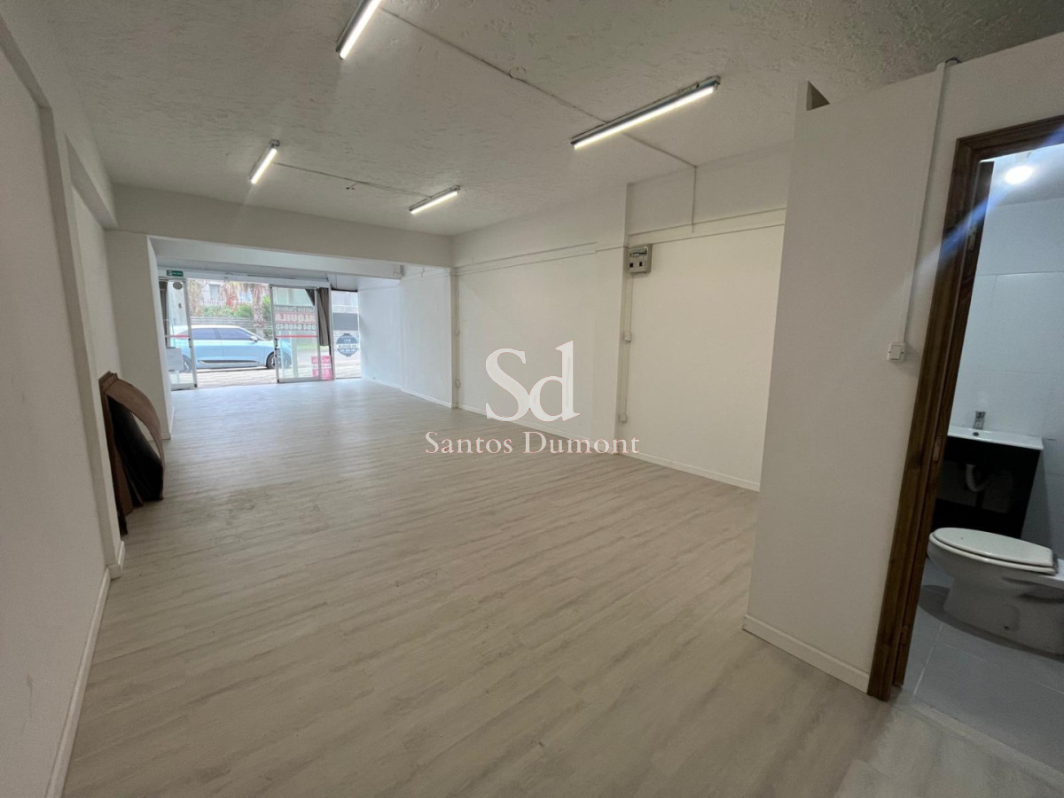 Local Comercial ID.25106 - ALQUILER - EXCELENTE UBICACION