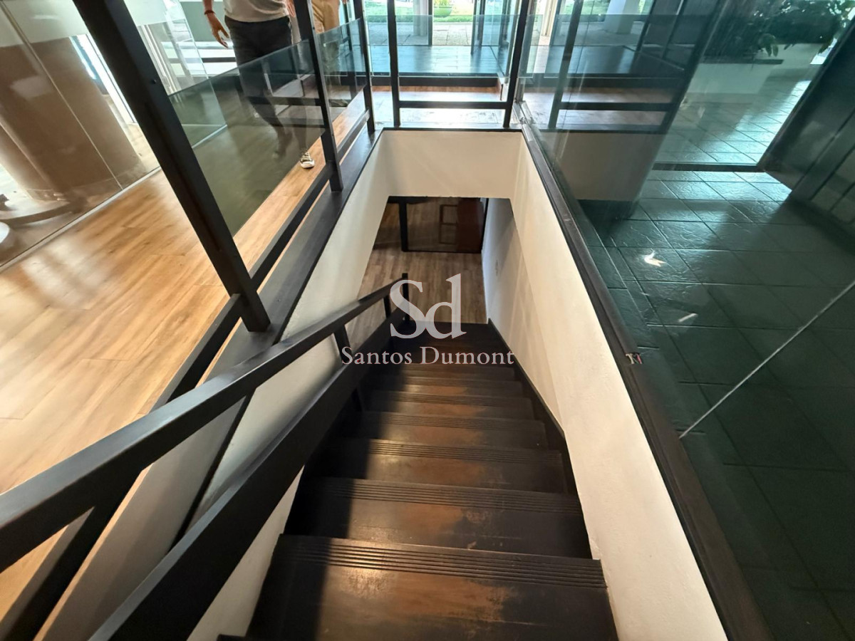 Local Comercial ID.25621 - Venta Local Comercial Punta del Este