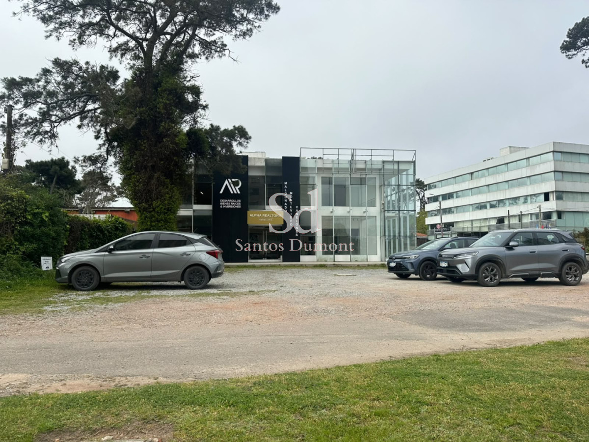 Local Comercial ID.25902 - EN VENTA - Con Excelente Renta, Locales en Punta del Este.