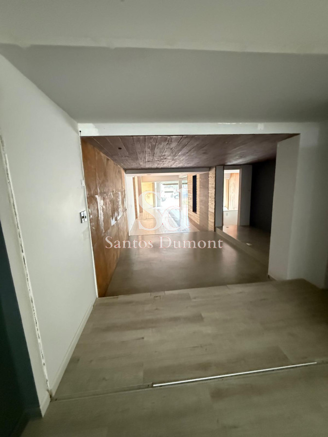 Local Comercial ID.25418 - Venta Local Comercial Punta del Este
