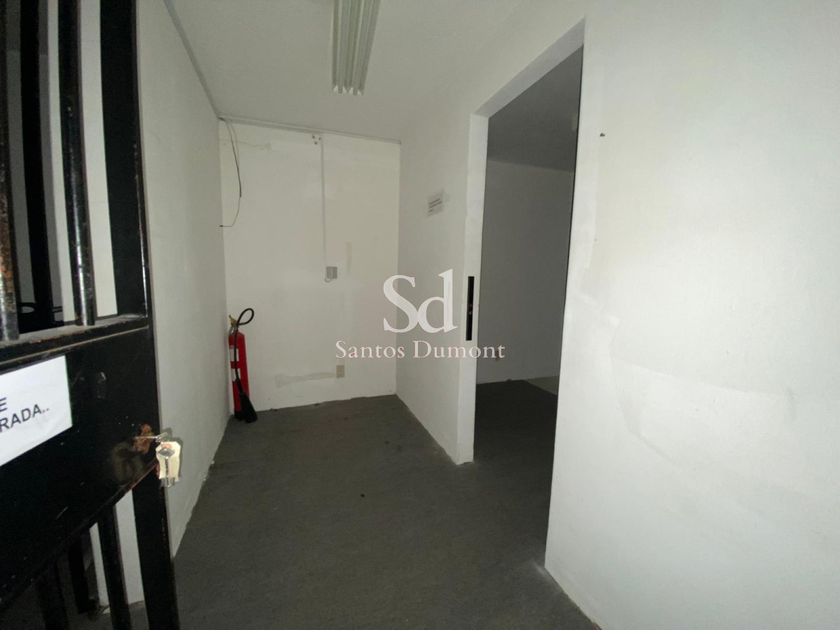 Local Comercial ID.25181 - Local en Punta del Este, Península