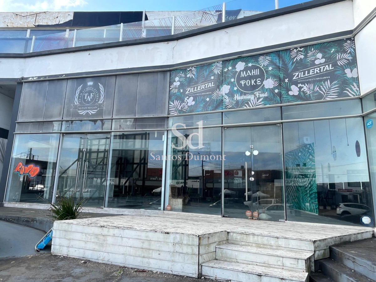 Local Comercial ID.13159 - Espectacular galería sobre ruta 10 - La Barra