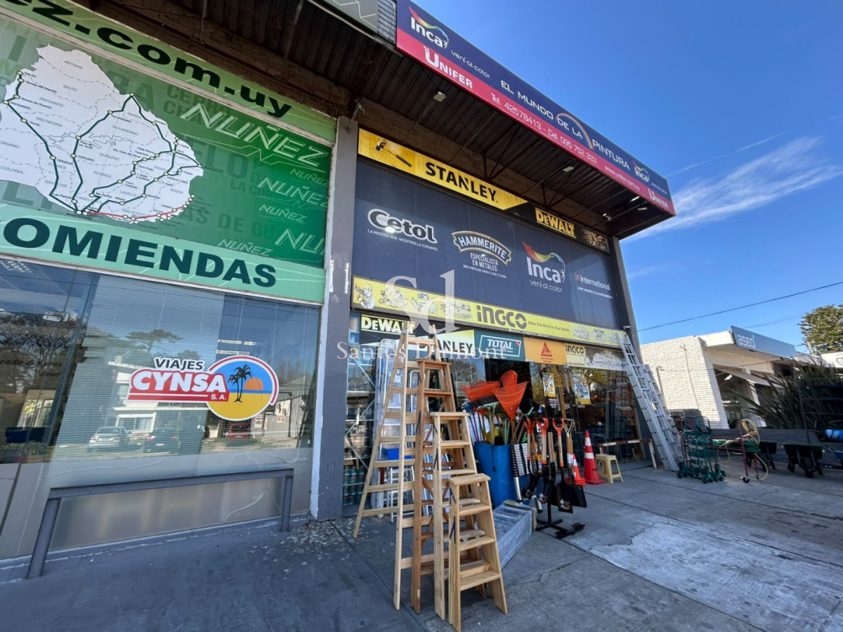 Local Comercial ID.25867 - LOCAL EN VENTA - Con Renta, sobre Av. Chiossi, Maldonado, Punta del Este