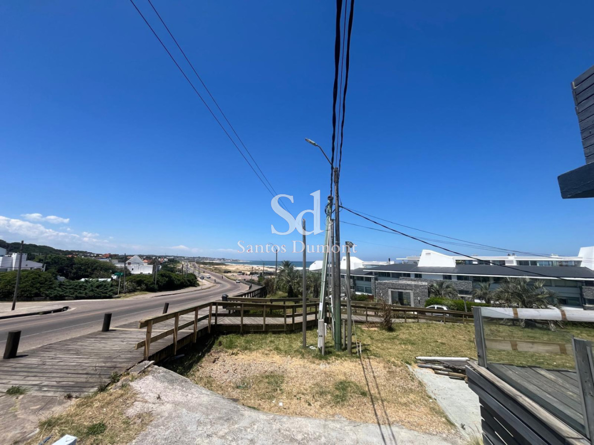 Local Comercial ID.24408 - VENTA - VISTA ESPECTACULAR