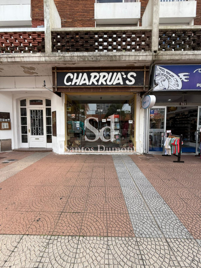 Local Comercial ID.25710 - Alquiler Local Comercial-Av. Gorlero