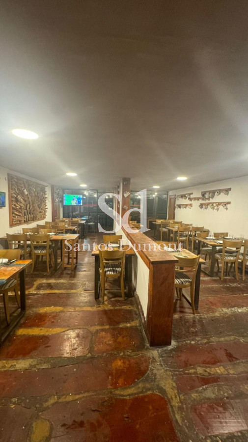 Local Comercial ID.25870 - EN VENTA - Llave de local Gastronómico en Península