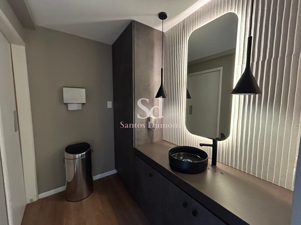 Local Comercial ID.25419 - AMPLIO LOCAL EN ZONA PUERTO, PENÍNSULA