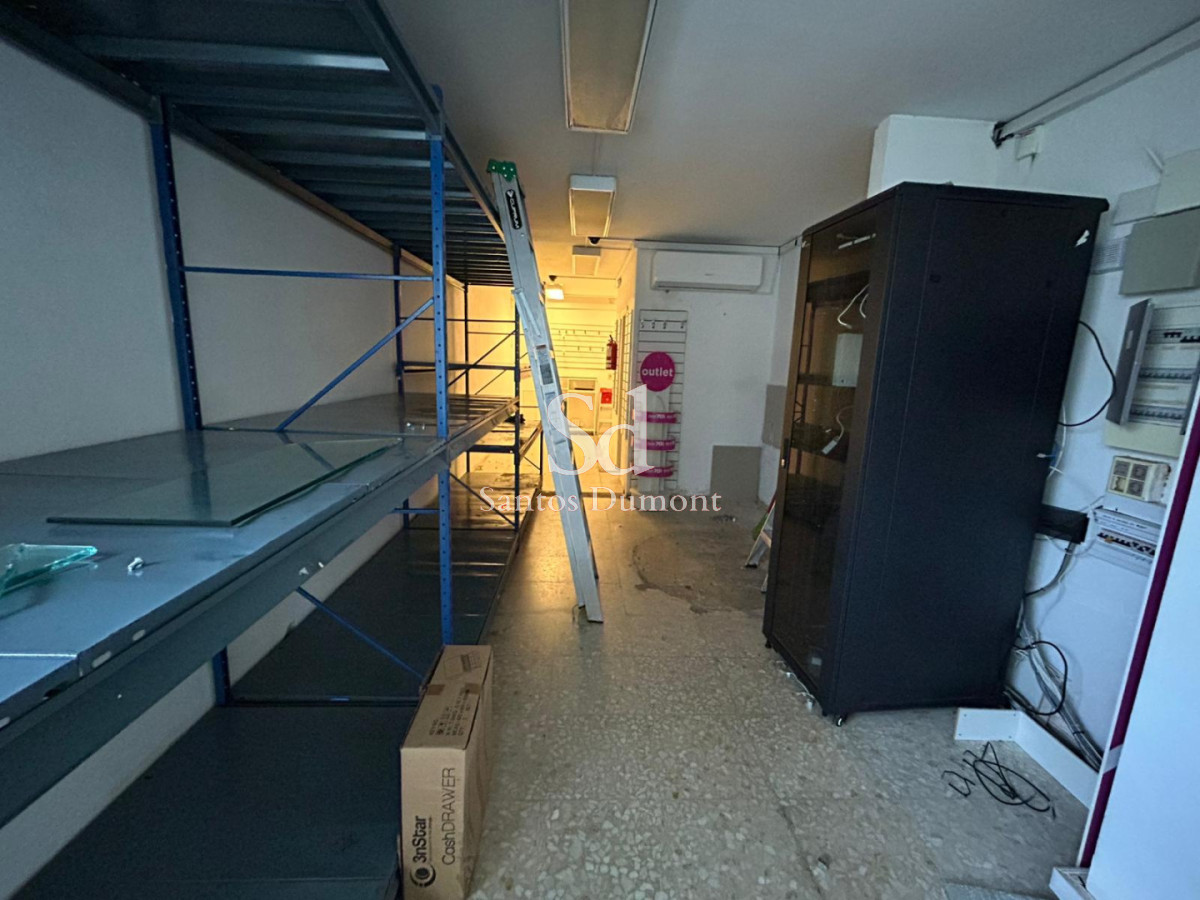 Local Comercial ID.25776 - Local en venta sobre Av. Gorlero