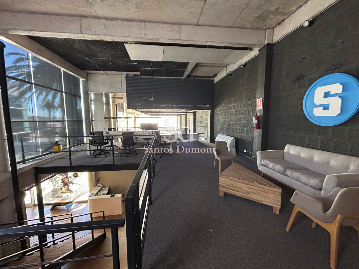 Local Comercial ID.25419 - AMPLIO LOCAL EN ZONA PUERTO, PENÍNSULA