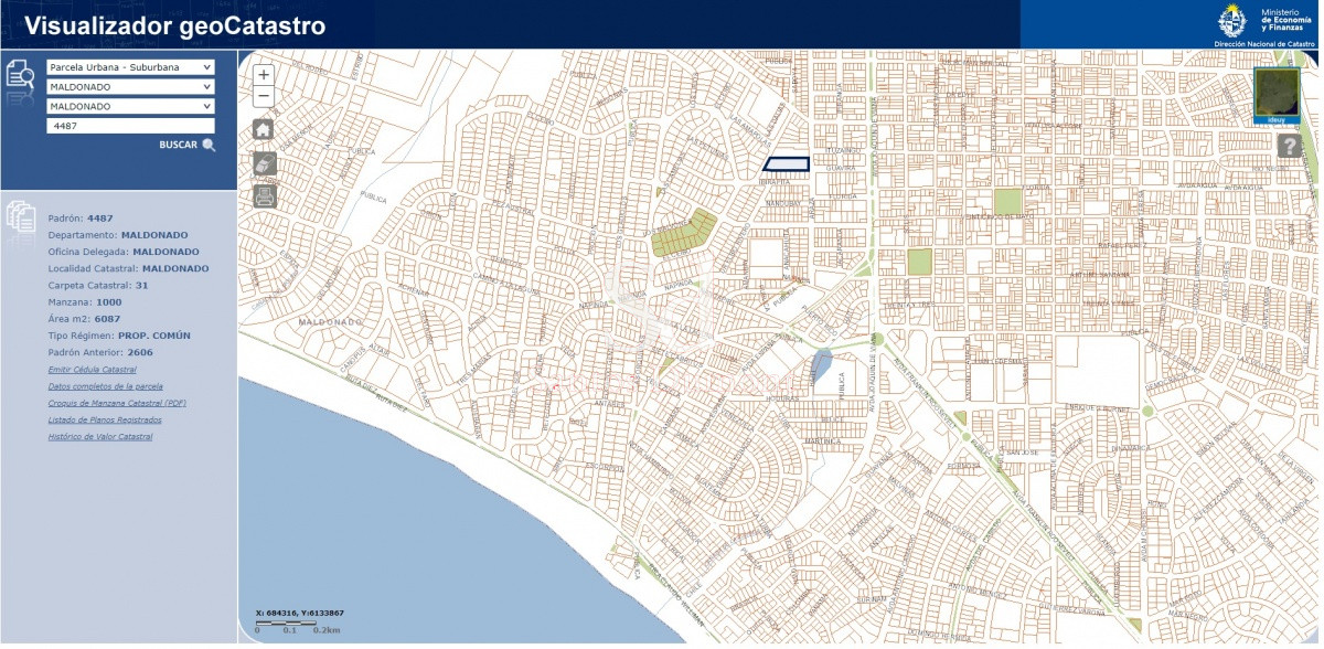 Padrón: 4487 (Maldonado)
Terreno de 6087 m2
Construidos 1470 m2

Manzana 1000
Rentado
42 m de fondo
Apto altura

Consulte con nuestros asesores.
