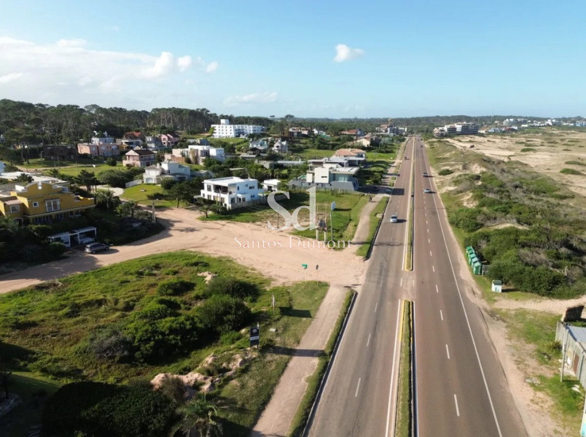 Terreno ID.12555 - MONTOYA, PRIMERA LINEA - VENTA