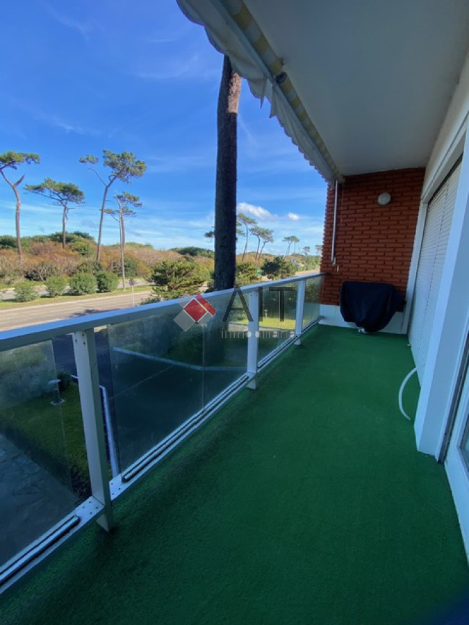 Apartamento ID.17233 - OPORTUNIDAD FRENTE AL MAR EN MANSA 