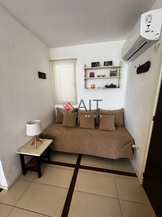 Apartamento ID.17286 - Peninsula muy lindo 1 dormitorio y medio. Terraza y parrillero PROPIO!