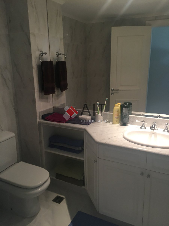 Apartamento ID.5967 - Hermosa unidad frente al mar!!