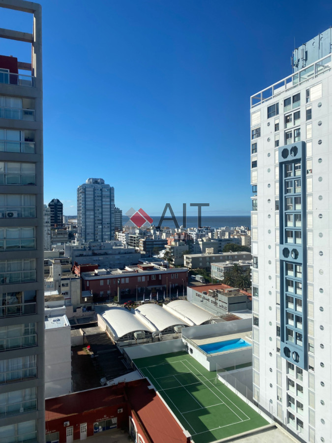 Apartamento ID.17234 - PISO ALTO A PASOS DEL PUERTO!!