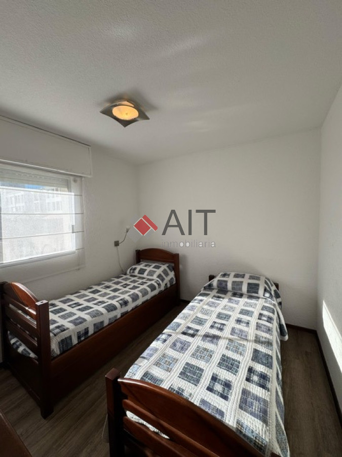 Apartamento ID.17280 - A PASOS DEL EMIR!!