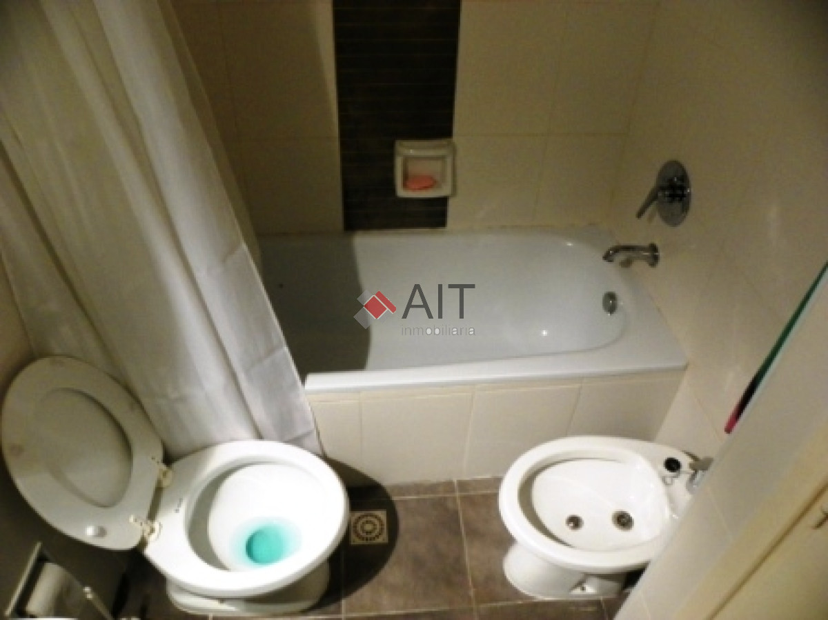Apartamento ID.17234 - PISO ALTO A PASOS DEL PUERTO!!