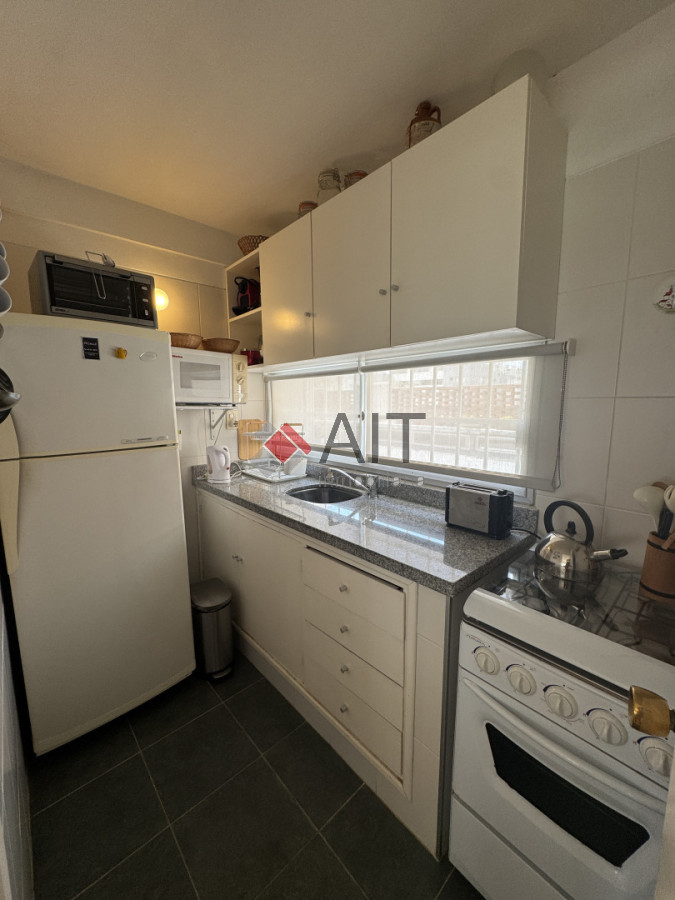 Apartamento ID.17286 - Peninsula muy lindo 1 dormitorio y medio. Terraza y parrillero PROPIO!