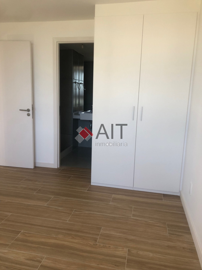 Apartamento ID.17171 - ESTRENA CON ESTA VISTA EN PLAYA BRAVA !!