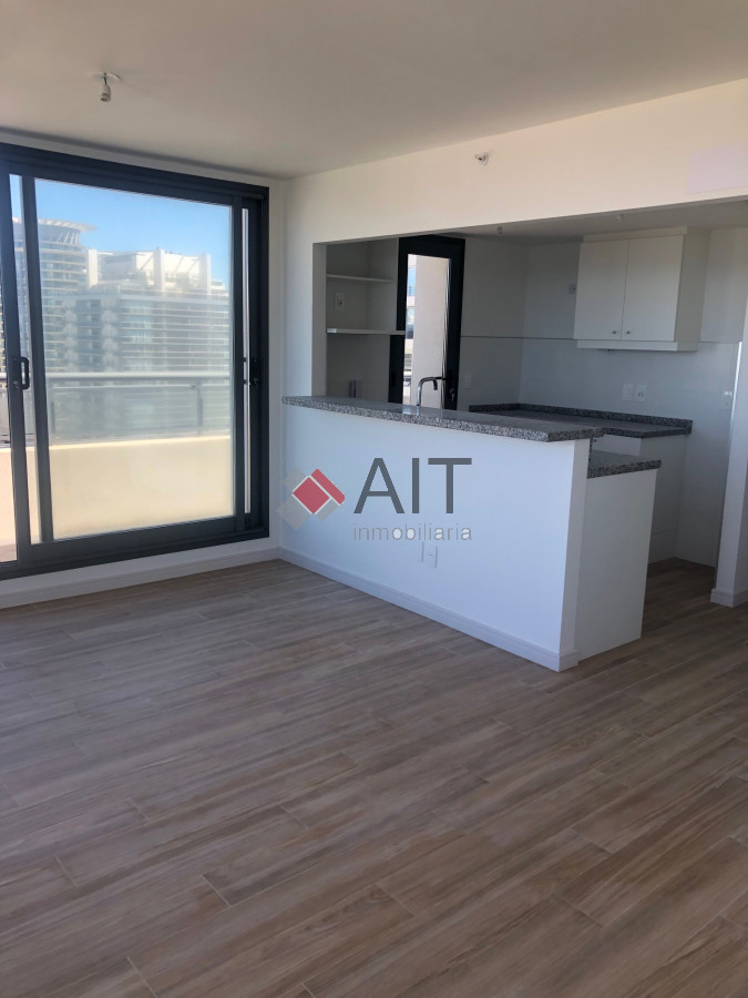 Apartamento ID.17176 - BRAVA, PISO ALTO A PASOS DEL MAR!!