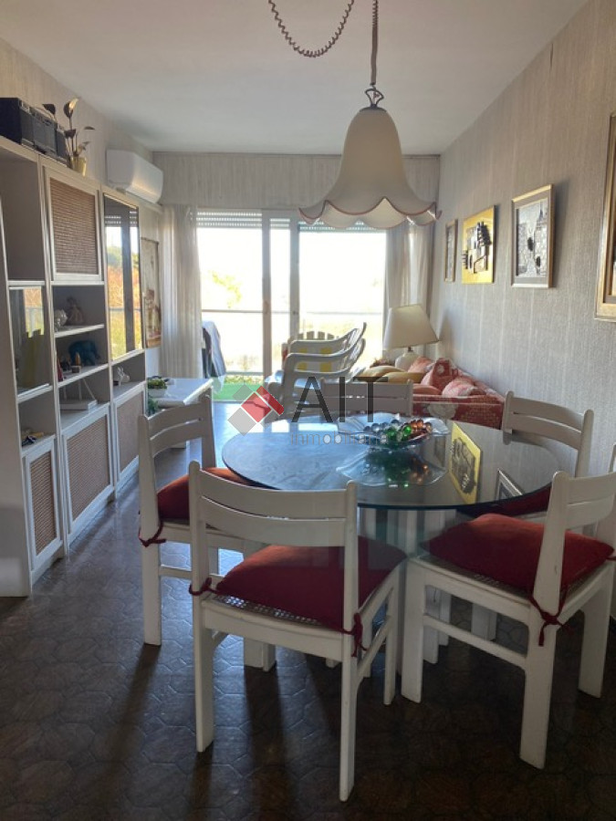 Apartamento ID.17233 - OPORTUNIDAD FRENTE AL MAR EN MANSA 