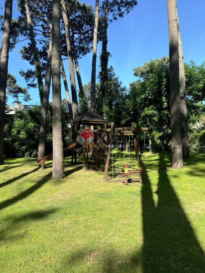 Apartamento ID.17187 - Apartamento piso alto 2 dormitorios excelente ubicacion!