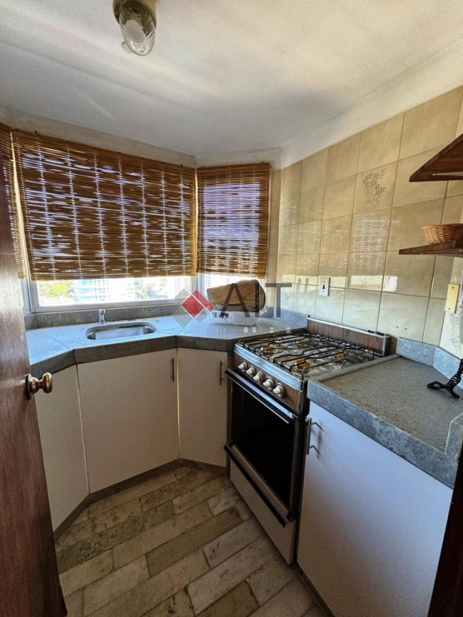 Apartamento ID.17187 - Apartamento piso alto 2 dormitorios excelente ubicacion!