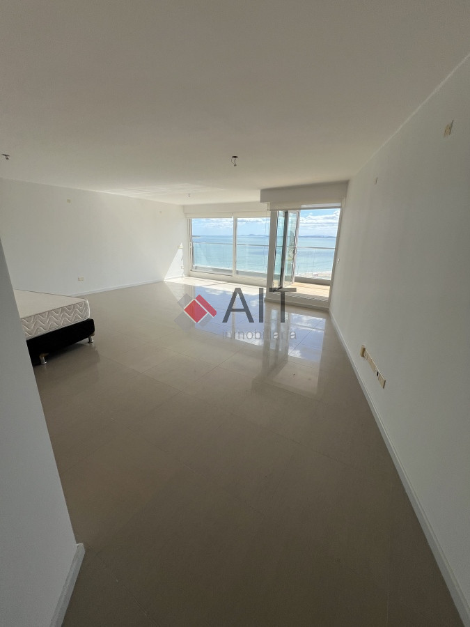 Apartamento ID.17152 - MANSA A METROS DEL MAR
