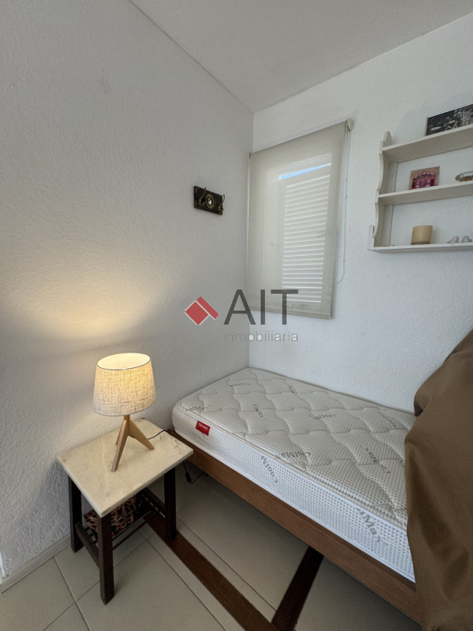 Apartamento ID.17286 - Peninsula muy lindo 1 dormitorio y medio. Terraza y parrillero PROPIO!