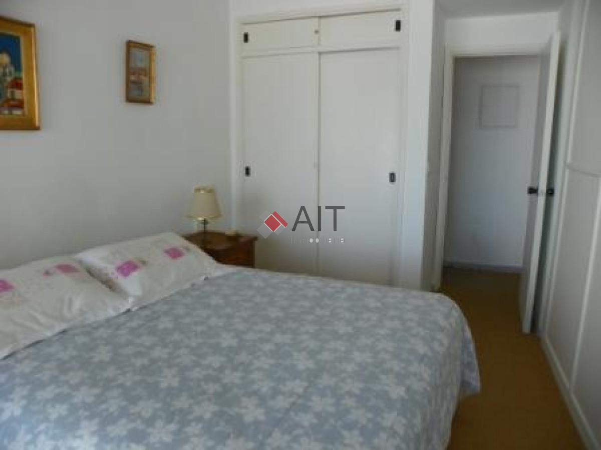 Apartamento ID.17234 - PISO ALTO A PASOS DEL PUERTO!!
