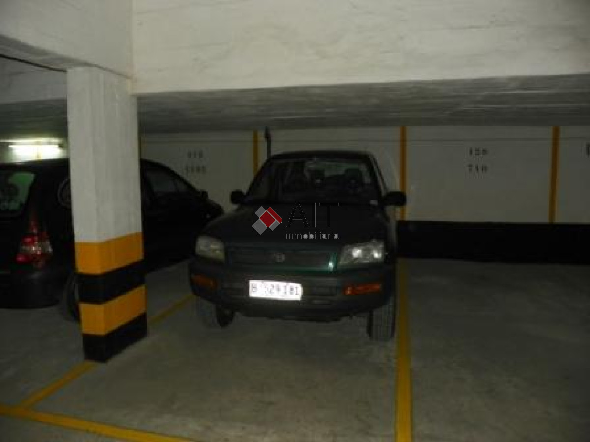 Apartamento ID.17234 - PISO ALTO A PASOS DEL PUERTO!!