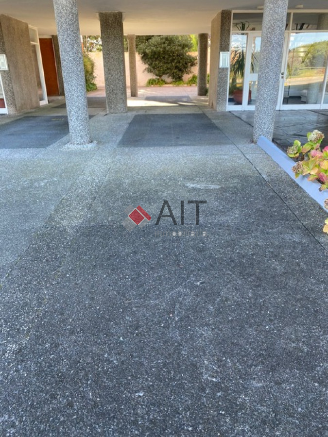 Apartamento ID.17233 - OPORTUNIDAD FRENTE AL MAR EN MANSA 