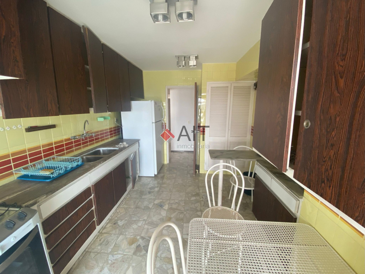 Apartamento ID.17062 - Gran apartamento en plena península!