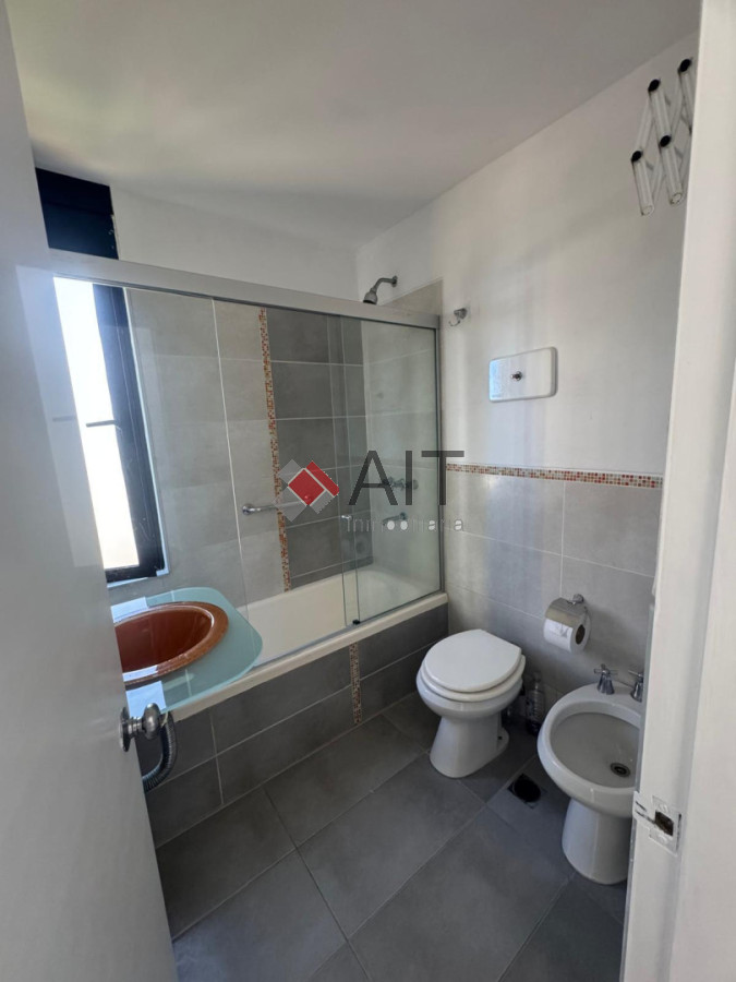 Apartamento ID.17287 - Frente al Mar 2 dormitorios y 2 baños, muy lindo!