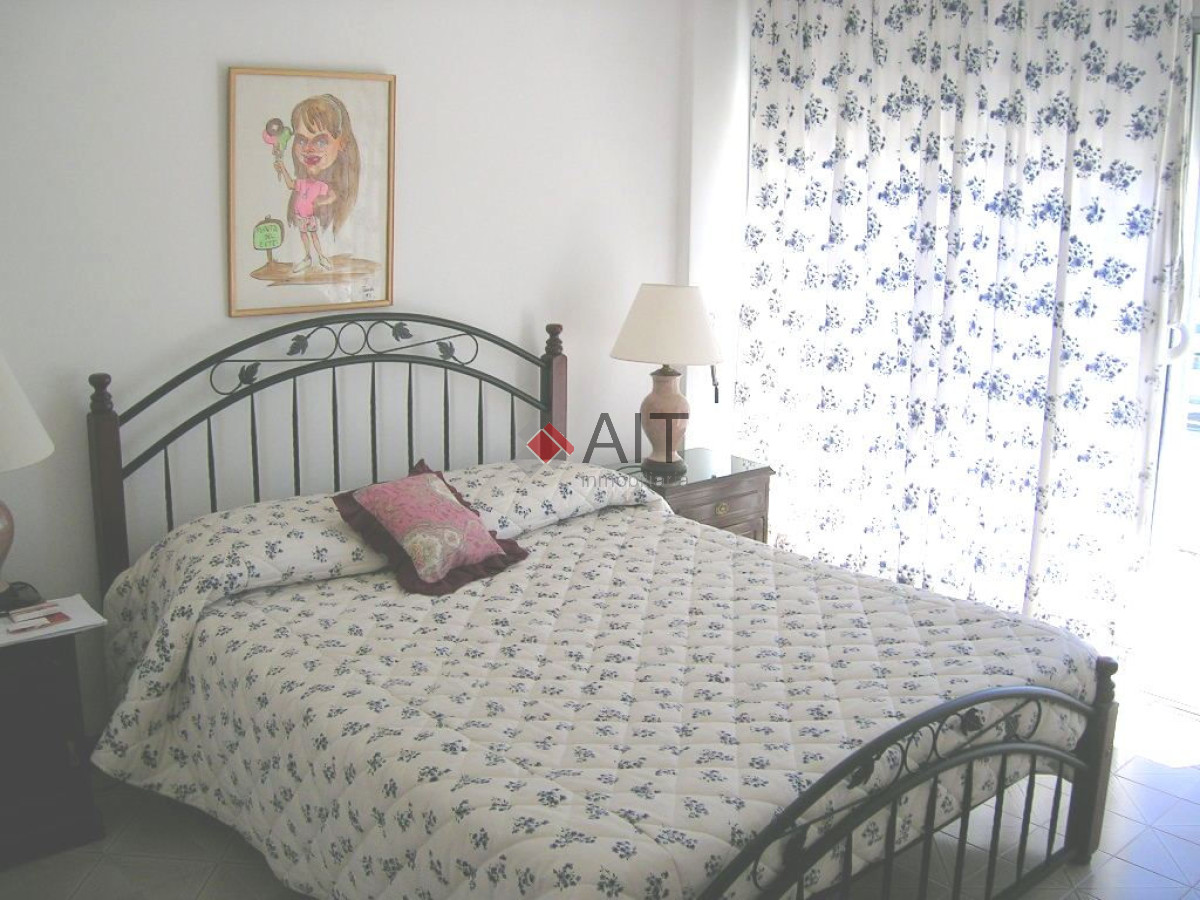 Apartamento ID.2481 - Inmensa unidad sobre brava con vistas panorÃ¡micas. Excelentes servicios.