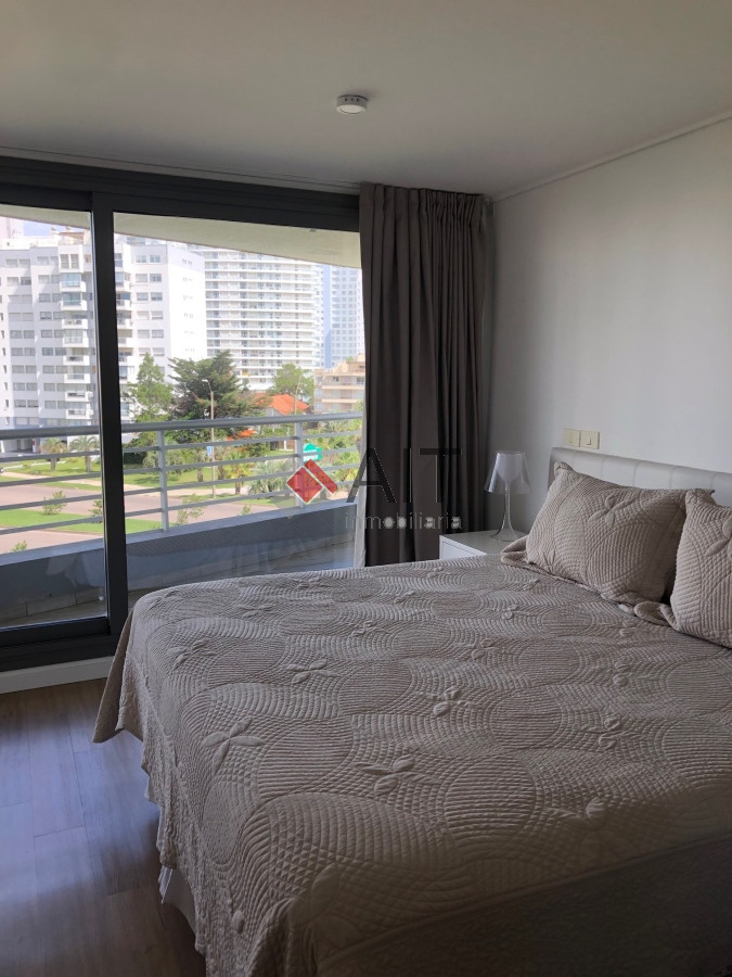 Apartamento ID.17082 - HERMOSO APARTAMENTO A PASOS DE PLAYA MANSA !!